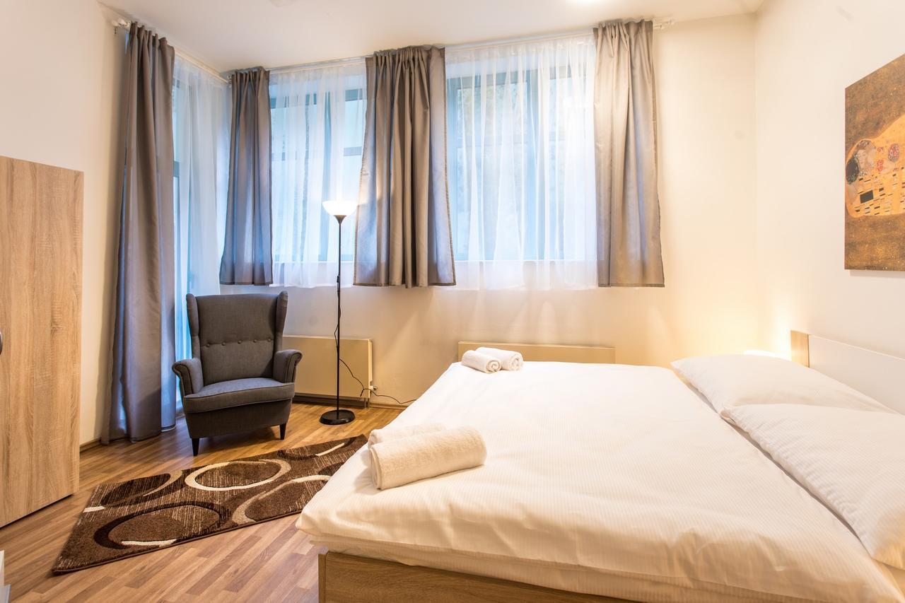 Terrace Hotel Prag Dış mekan fotoğraf